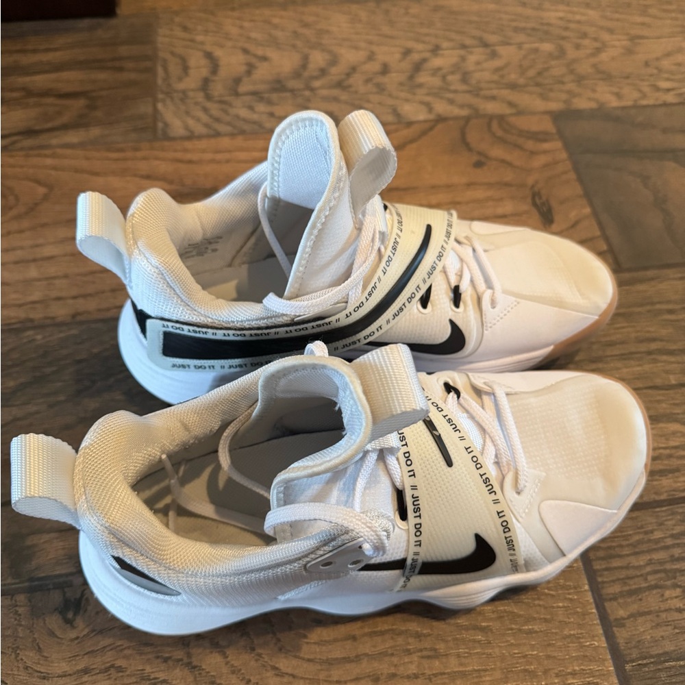 Nike React Hyperset Volleyball Shoes